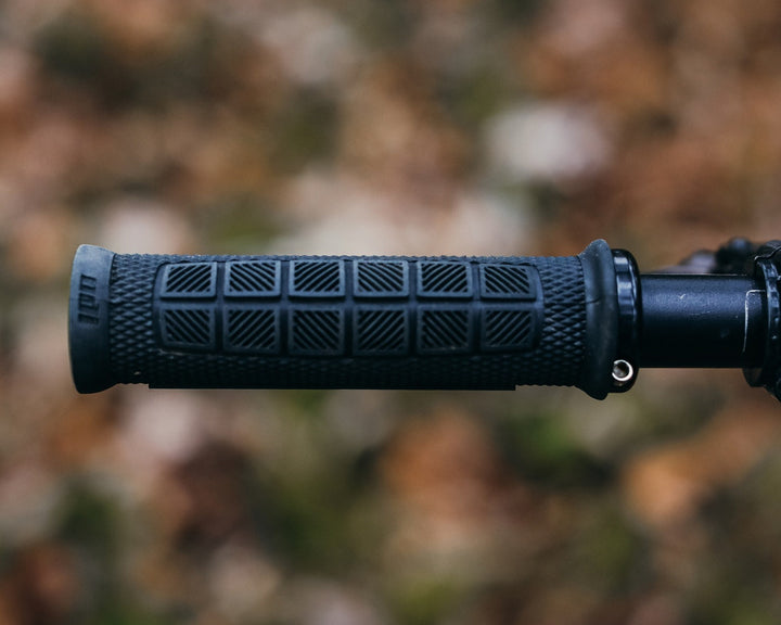 ODI Elite Pro v2.1 Lock-On Handtag