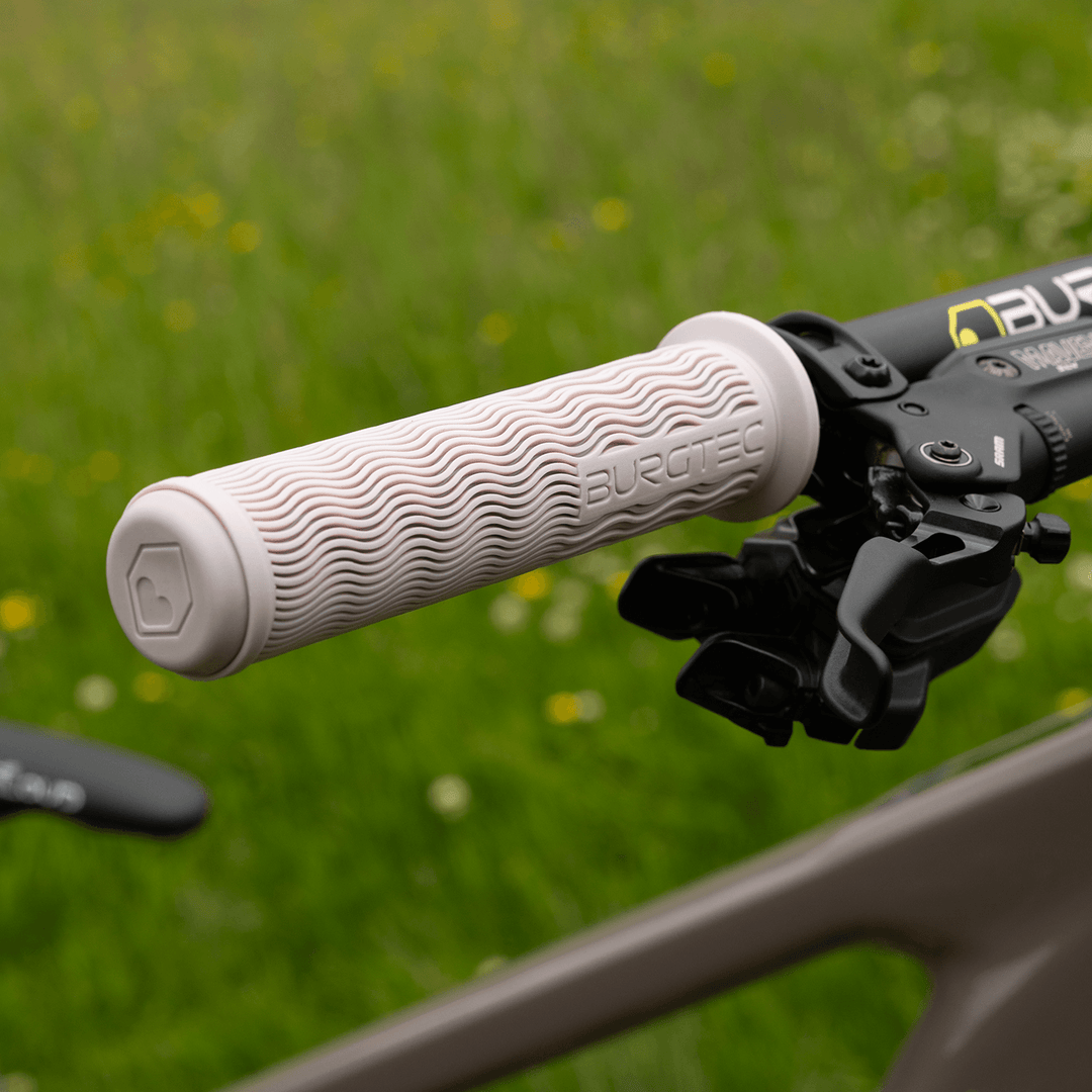 Burgtec The Bartender Pro Vero Sandler Signature Grip