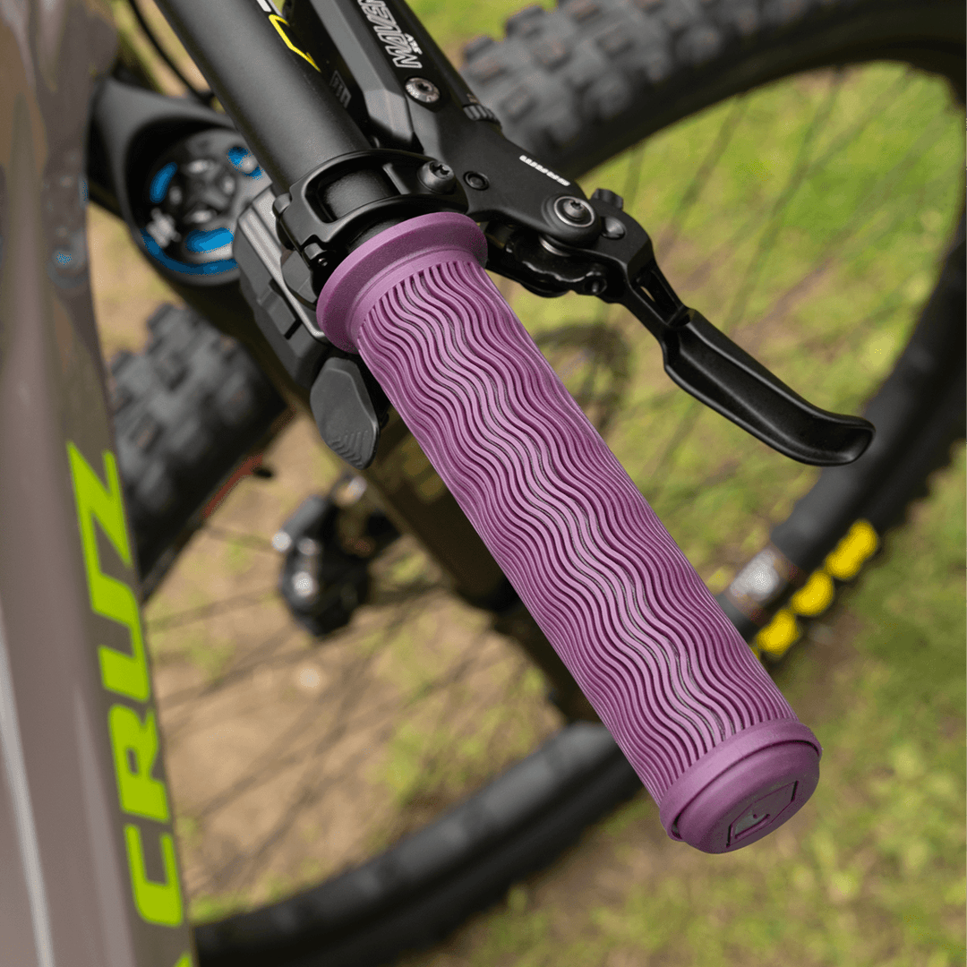 Burgtec The Bartender Pro Vero Sandler Signature Grip