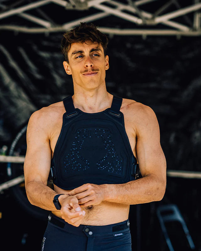 DHaRCO Gravity Vest