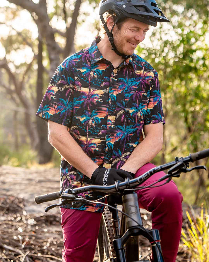 DHaRCO Mens Tech Party Shirt | Stoke Wizard