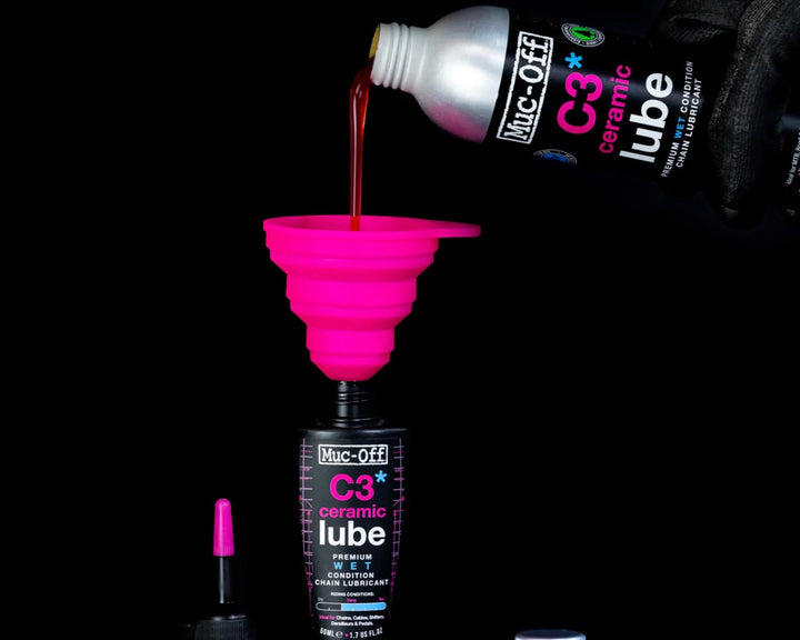 Muc-Off Mini Collapsible Silicone Funnel