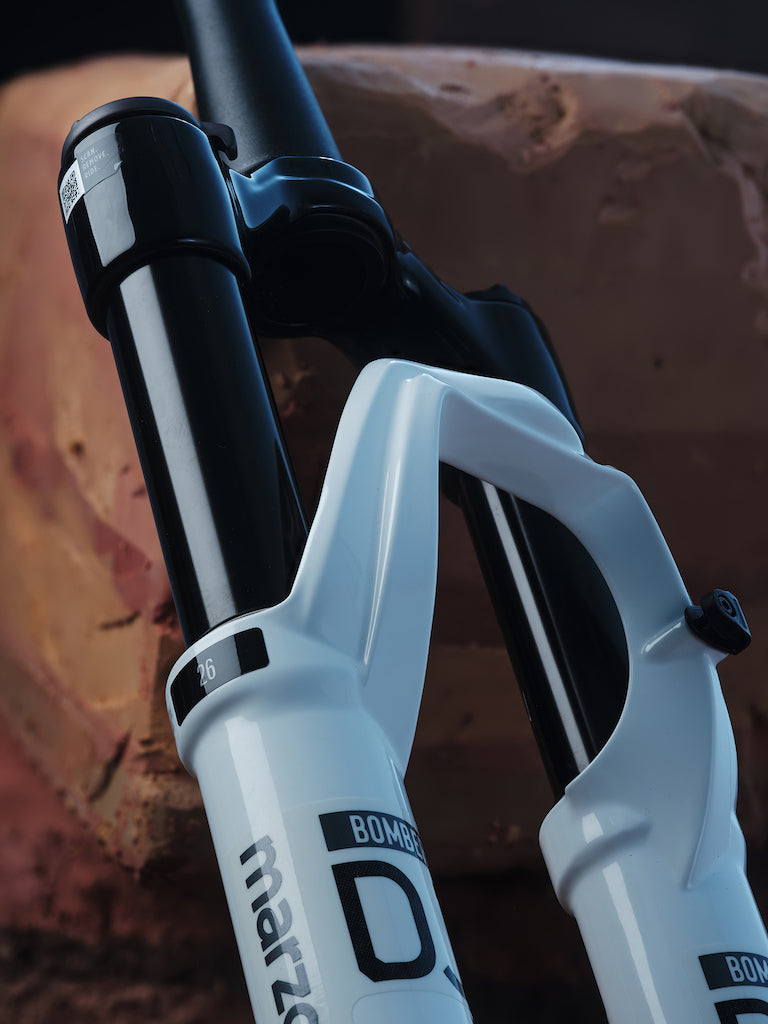Marzocchi Bomber DJ White Limited Edition 26" Suspension Fork, 100 mm
